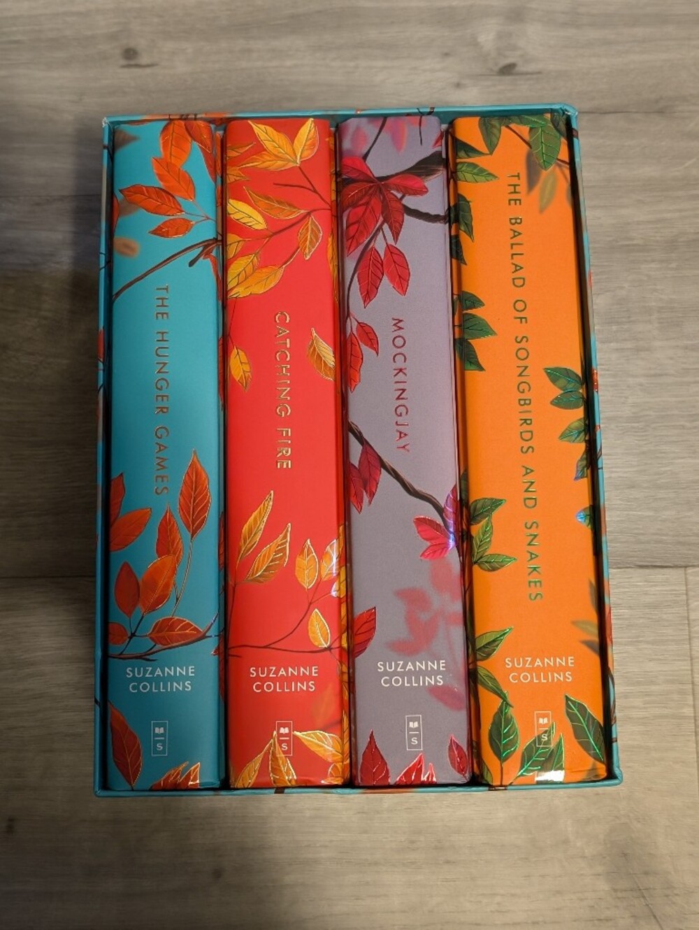 The Hunger Games Deluxe Edition By Suzanne Collins